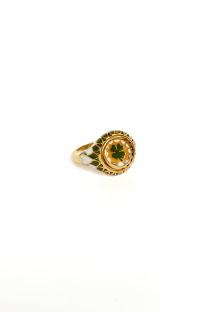 CLOVER RING