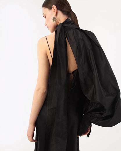 DECORATIVE ONE SHOULDER TAFFETA SLEEVE