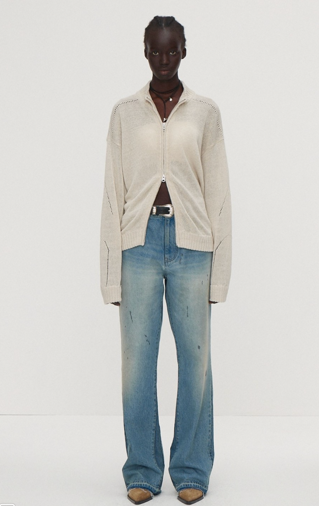 FLARED RECONSTRUCTED JEANS