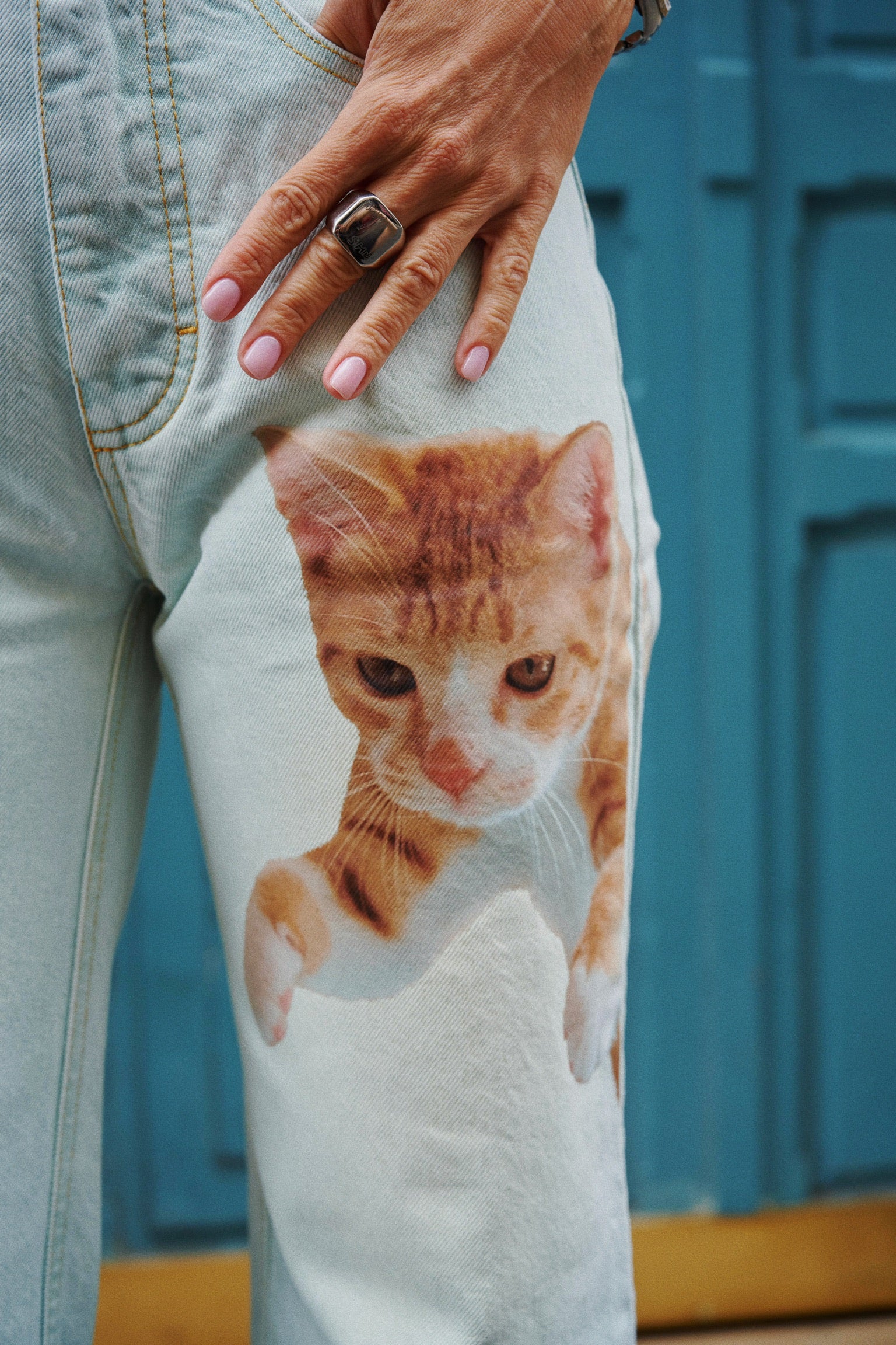 CAT PRINT JEANS ITEMS Paris 3e