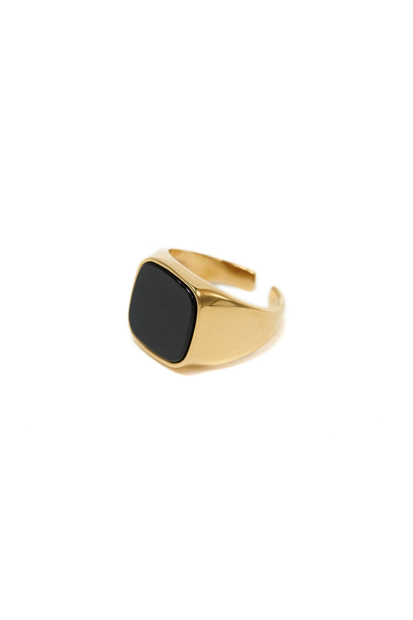 BLACK STONE RING