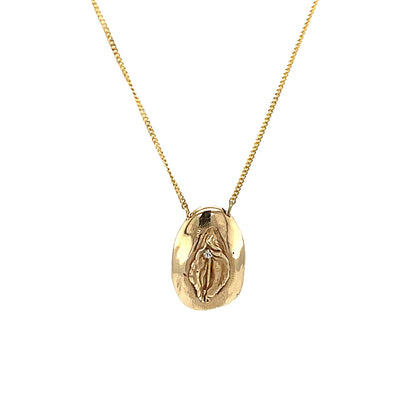 VULVA NECKLACE