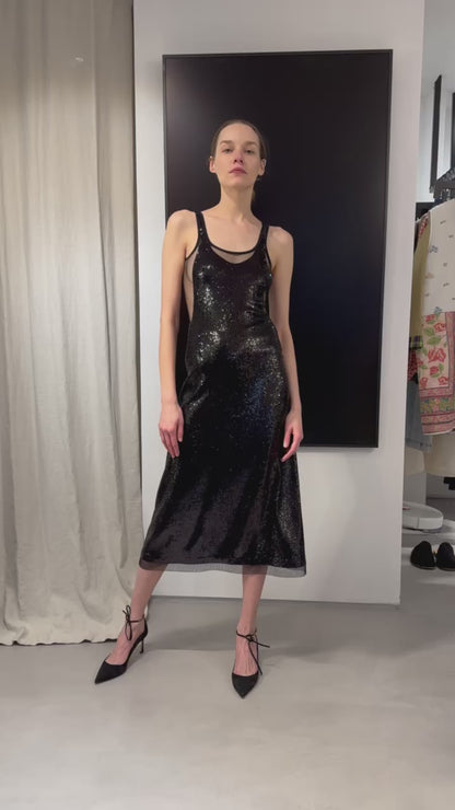 SEQUINED MID LENGHT COCKTAIL DRESS